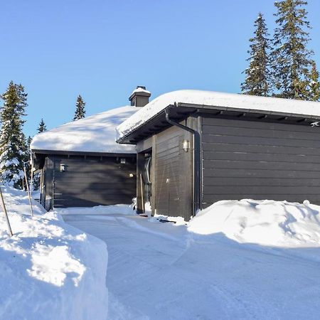 Cozy Home In Sjusjoen With Kitchen Exterior photo